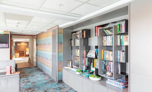 Ms Nestroy Bibliothek