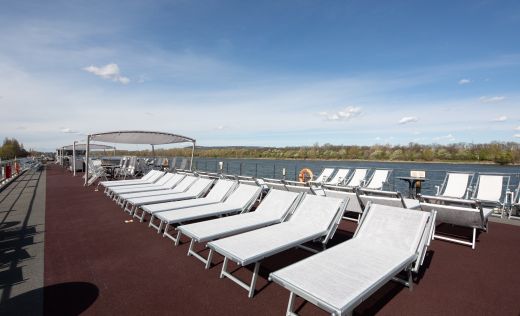 Ms Nestroy Sonnendeck